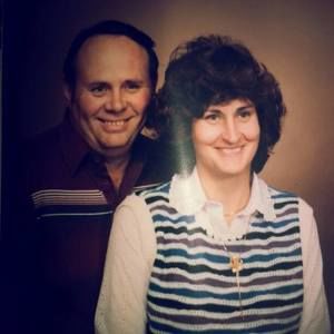 Meet your Posher, Lois